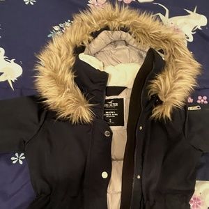 Hollister ultimate down collection parka size small navy blue